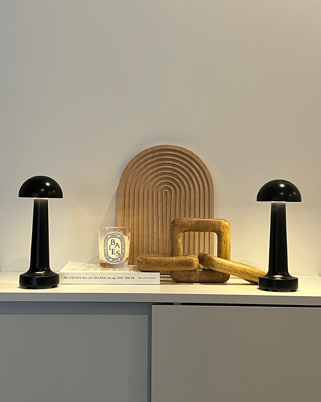 Lampe de table sans fil métallique Mata